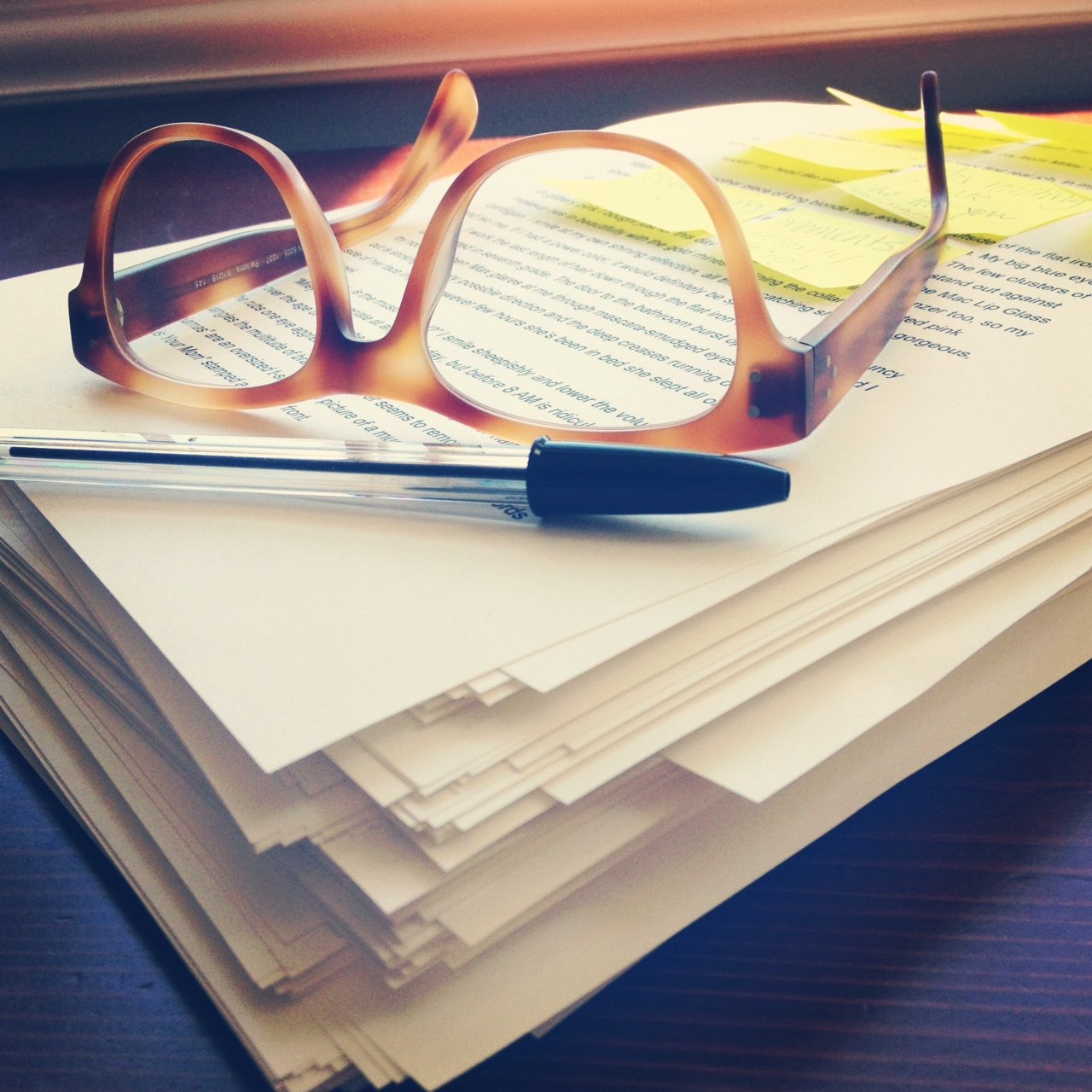 Party Girl By Rachel Hollis