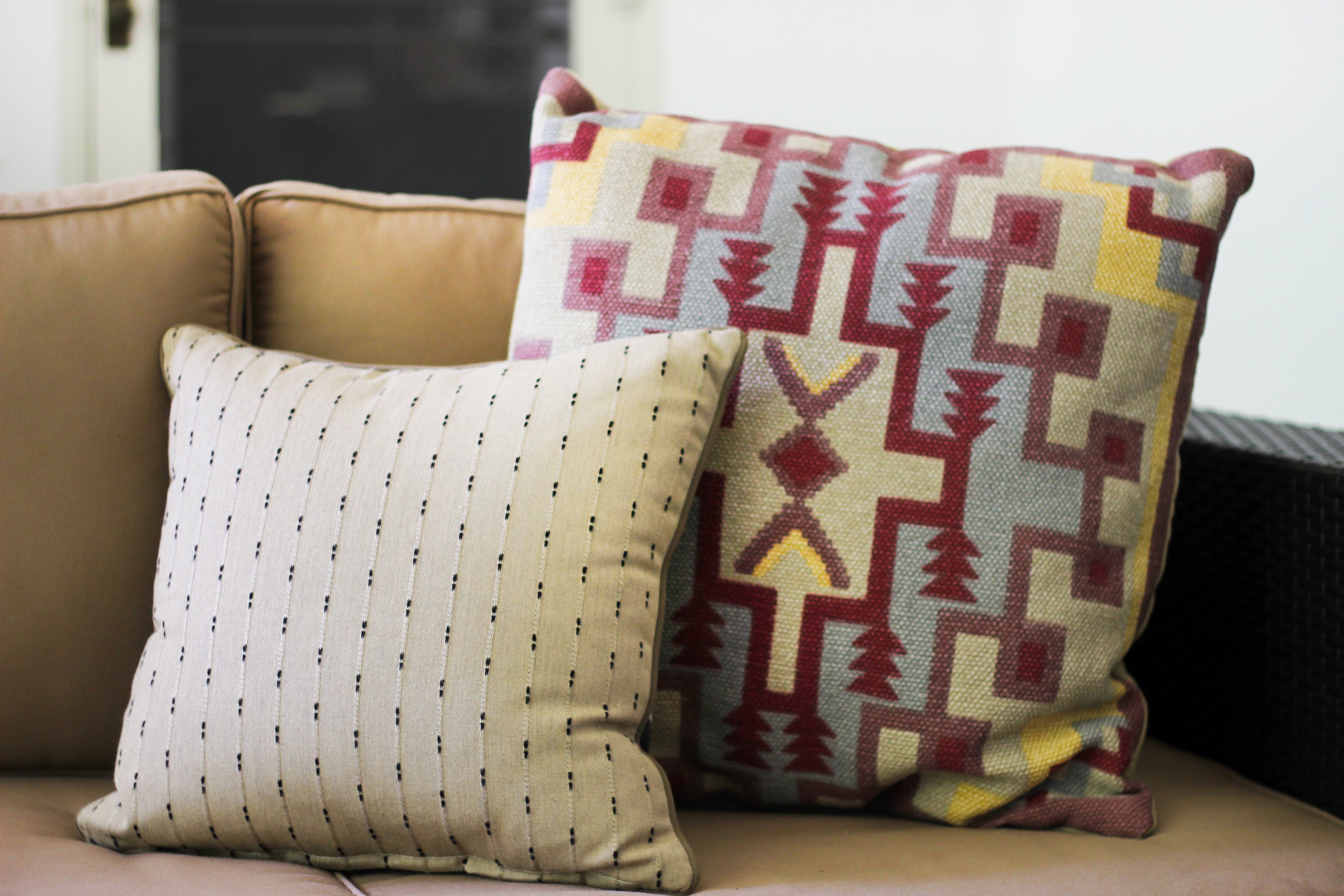 Patio pillows Rachel Hollis | The Chic Site